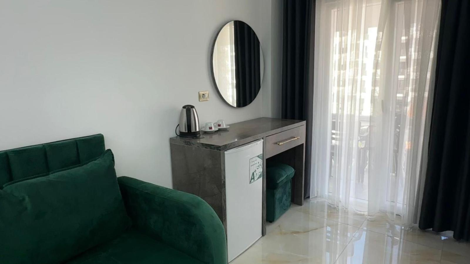 Hotel Leodori 1 Shëngjin Εξωτερικό φωτογραφία
